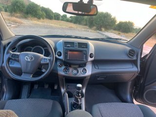 Toyota RAV4 2013