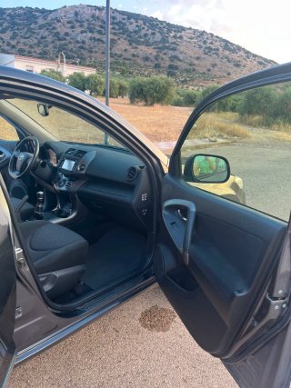 Toyota RAV4 2013