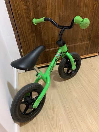 Bicicleta sin pedales Chicco Green Rocket