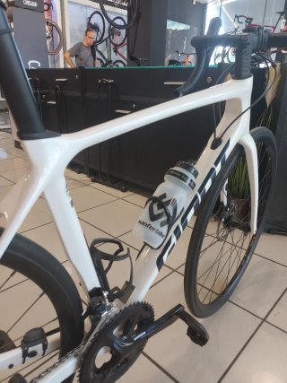 Giant TCR Carbono