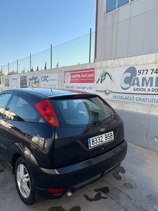 Ford  Focus 2002