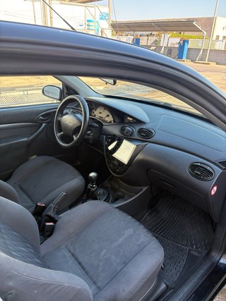 Ford  Focus 2002