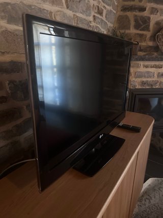 Televisor LG 32 32LV2500