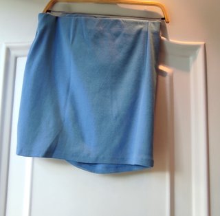 Falda Zara azul fruncida