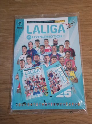 Álbum y 58 sobres LaLiga Hypermotion 24/25