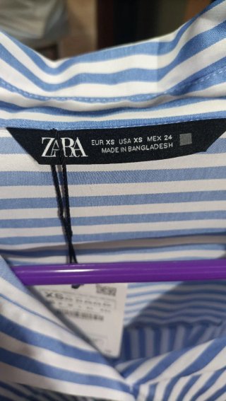 Camisa Zara manga larga celeste blanca rayas