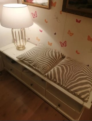 Mueble TV blanco con almacenaje