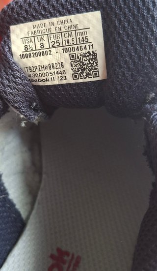 Sapatilhas Brancas Reebok 25