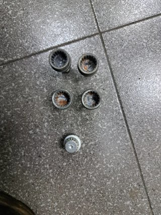 Tornillos antirrobo Grupo VAG