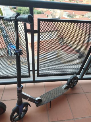 Patinete plegable negro