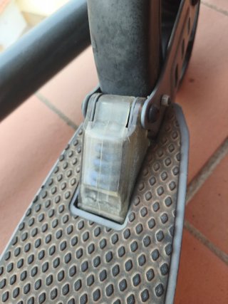 Patinete plegable negro