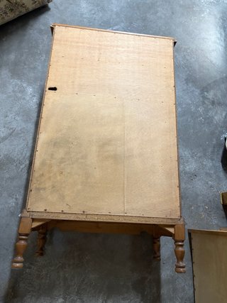 Escritorio de madera vintage