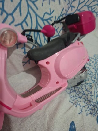 Vespa Barbie Rosa