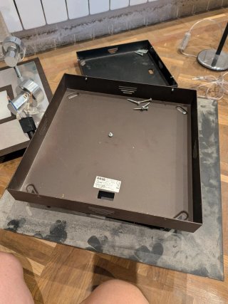 Lámparas LED 2 mesa y 2 techo