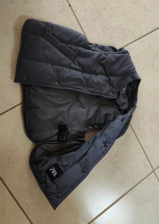 Chaleco Zara Kids gris