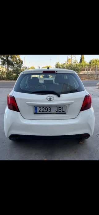 Toyota Yaris 2014