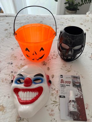 Kit Halloween: Calabaza, Calavera, Payaso y Sangre