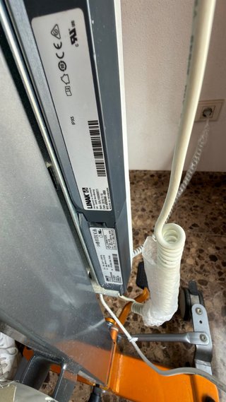 Grúa ortopédica 130kg de capacidad + 2 arnés