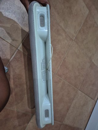 Base Refrigeradora Logitech con Altavoces