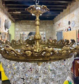 Lámpara antigua bronce con perlas