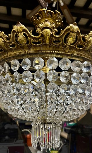 Lámpara antigua bronce con perlas