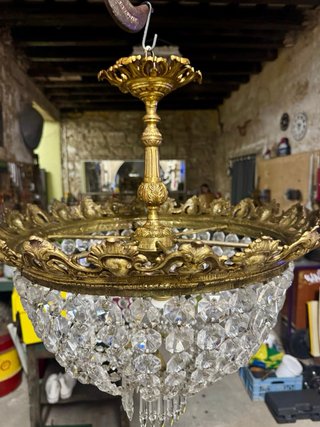 Lámpara antigua bronce con perlas