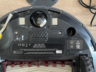 iRobot Aspirador Roomba 966