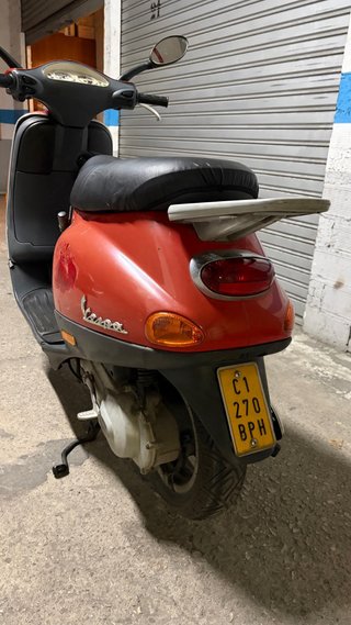 Vespa ET2 49cc Roja