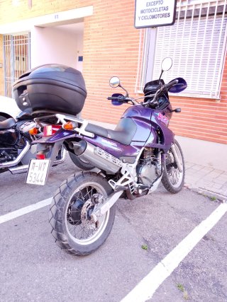 Kawasaki KLE 500 Morado