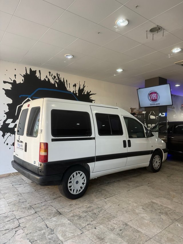 FIAT SCUDO 2.0 JTD 110cv 186000km 5 PLAZAS 1 DUEÑO