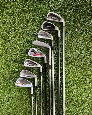 Set de Palos de Golf CALLAWAY y TITLEIST
