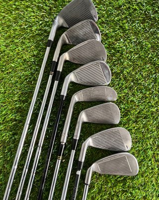 Set de Palos de Golf CALLAWAY y TITLEIST