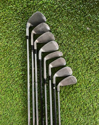 Set de Palos de Golf CALLAWAY y TITLEIST