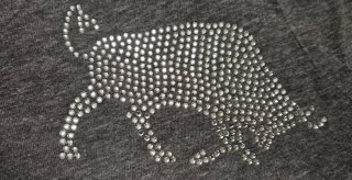 Camiseta VNT.TEX gris con capucha