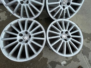 Llantas R32 18 Grupo VAG
