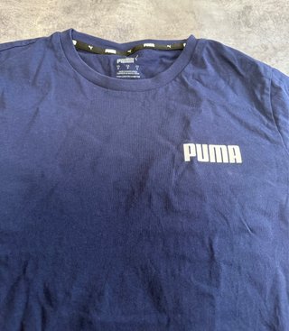 Camiseta Puma Azul Marino Logo Blanco Talla S