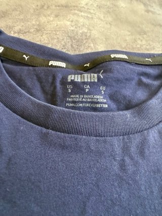 Camiseta Puma Azul Marino Logo Blanco Talla S