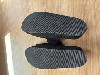 Sandalias Sunsea negras con hebillas doradas T37