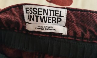 Falda sin estrenar