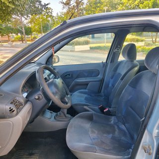 Renault Clio 1.4 Gasolina