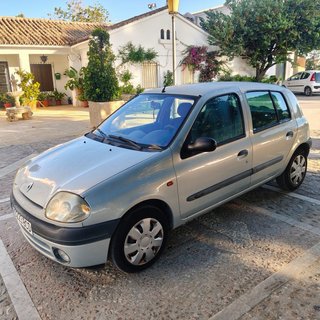 Renault Clio 1.4 Gasolina