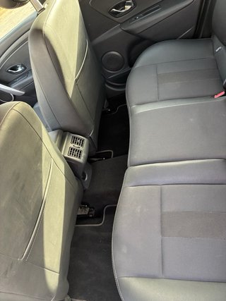 Renault Fluence 2012