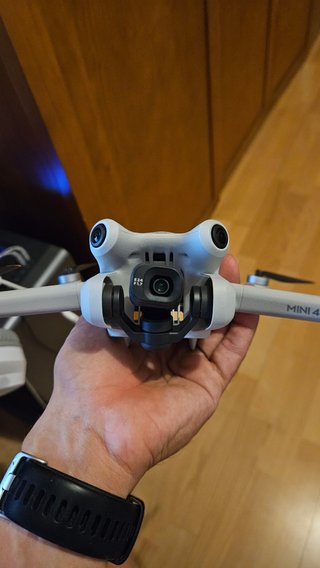 DJI Mini 4 Pro Pack Vuela Más + SD