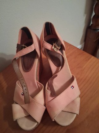 Sandalias cuña salmón