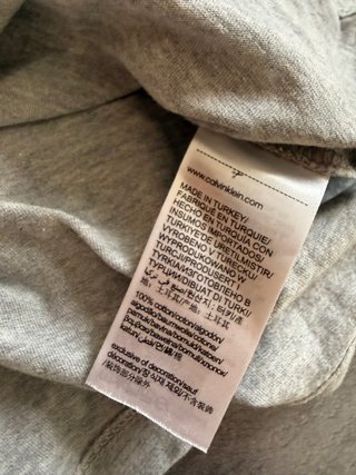 Camiseta Calvin Klein CK Gris Talla S