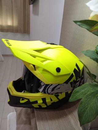 Casco Cross Raven Amarillo y gafas de cross