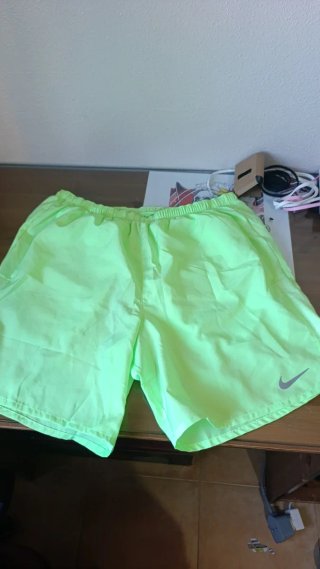 Nike Shorts Talla L