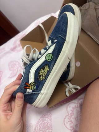 Vans Old Skool Denim con parches es la talla 34 !!