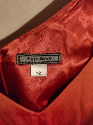 Vestido de fiesta coral Easy Wear Talla 12 M/L