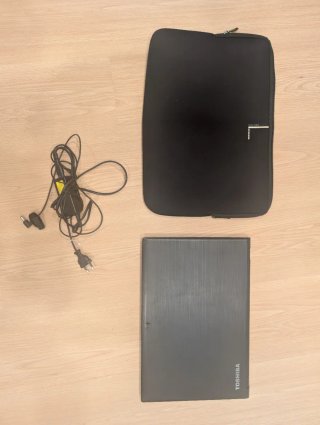 Toshiba Satellite Pro R50-C | Funda y cargador